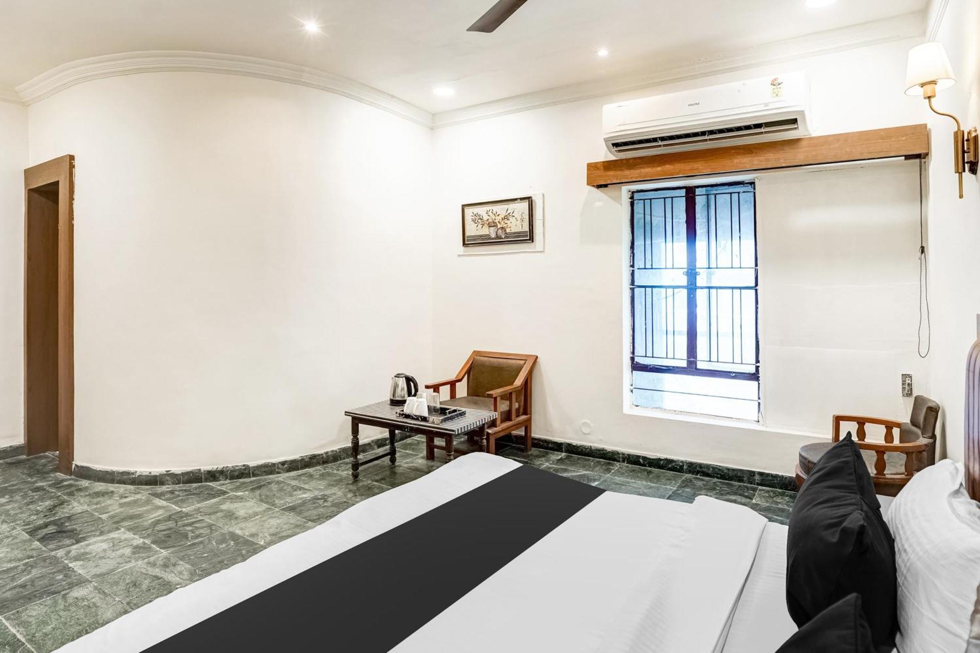 Super Collection O Ratan Lal Nagar Hotel Kánpur Kültér fotó